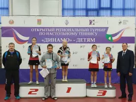 Фролова Мария бронзовый призер Межрегионального турнира по настольному теннису